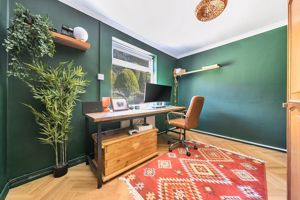 Study/bedroom- click for photo gallery